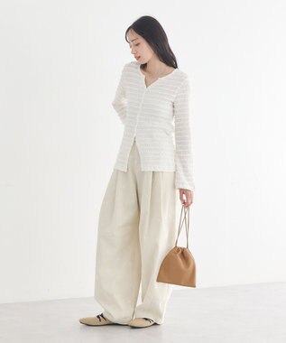 earth music&ecology 【綿100】フラワー刺繍ツイルカーブパンツ エクリュ