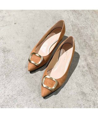 MODE ET JACOMO <MODE ET JACOMO>ポインテッドトゥバックルパンプス キャメルスエード