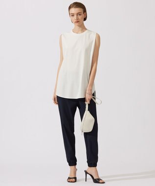 ICB 【接触冷感・洗える】コンパクトスムース ノースリーブTシャツ オフホワイト系