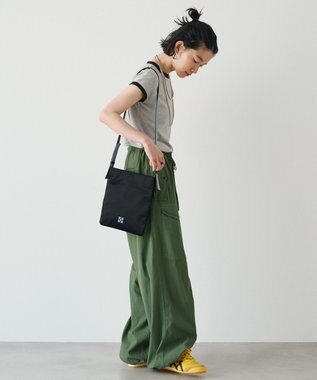 russet バイカラーレザーベルトフラットショルダーバッグ(SF-278) Black