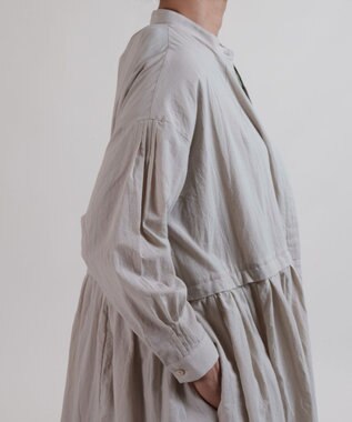 muuc 花刺繍モチーフのコットンローンワンピース グレー