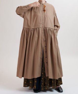 muuc 花刺繍モチーフのコットンローンワンピース ベージュ