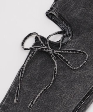 WEGO カットアウトリボンストレッチデニムフレアパンツ デニムブラックソノタ