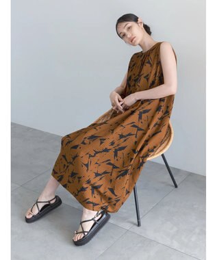 Te chichi コットンリップルアートプリントワンピース ブラウン