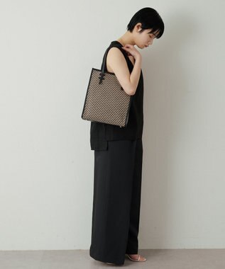 IACUCCI 〈美人百花2月号〉モノグランマ M JACQUARD/RUGA ブラック