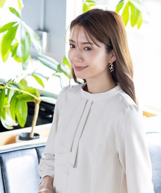 Tiaclasse L 【ダブルクロス】【洗える】フリルドレープワンピース グレージュ