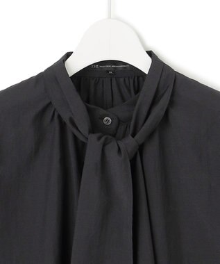 23区 S 【一部店舗限定/UVケア/接触冷感/撥水】ブライトタイプライター ボウタイ ブラウス ブラック系