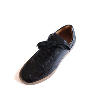 Pointer 本革シンプルスニーカー ブラック