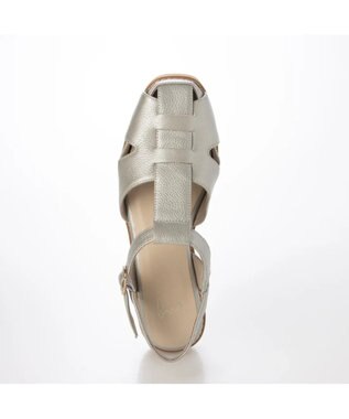 ing <ing>【WEB限定】【サスティナブル】グルカサンダル シルバー