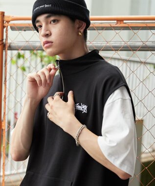 WEGO 【ユニセックス着用ITEM】ノースリハーフジッププルオーバー ブラック