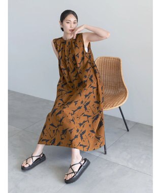 Te chichi コットンリップルアートプリントワンピース ブラウン