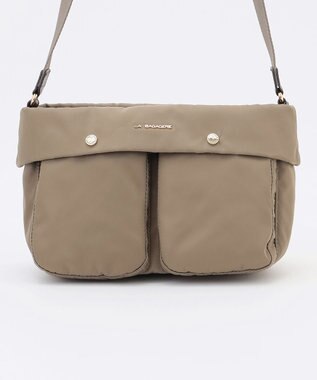 LA BAGAGERIE ダブルフロントポケットショルダー グレージュ