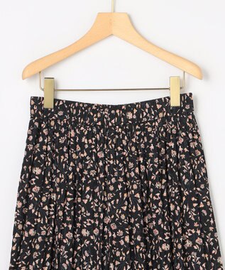 組曲 L ギャザーライトデシン パンツ ブラック×ピンクフラワー系