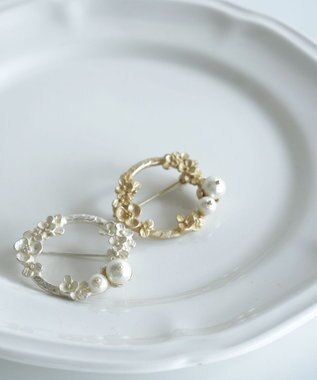 Pisceans フローラル&コットンパールブローチ マットゴールド