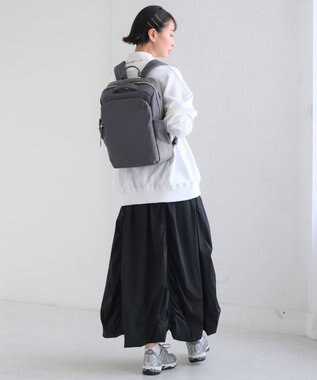 ACE BAGS & LUGGAGE W&.Day/Night ポルク スクエアリュック A4 14.0インチPC 15237 ダブルアンドデイナイト グレー