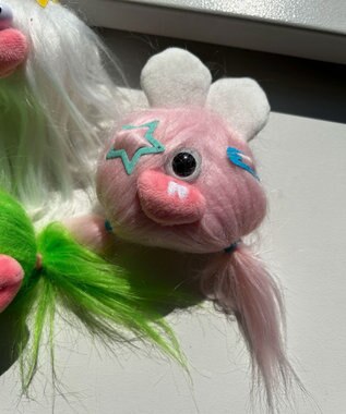 WEGO コギャルモンスターぬいキーホルダー ピンク