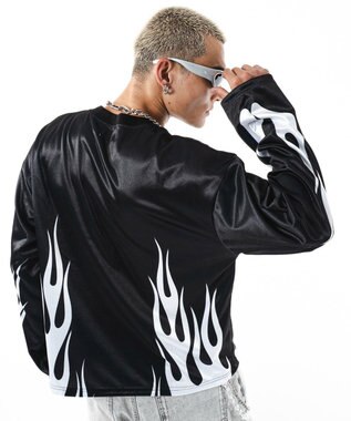 WEGO 【ユニセックス着用ITEM】ファイヤーパターンゲームロゴT（長袖） ブラック