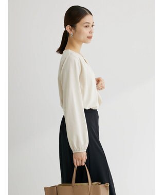 Green Parks ランダムタックブラウソー Light Beige