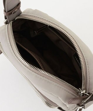 Y'SACCS ポリエステルツイル ポシェット グレージュ