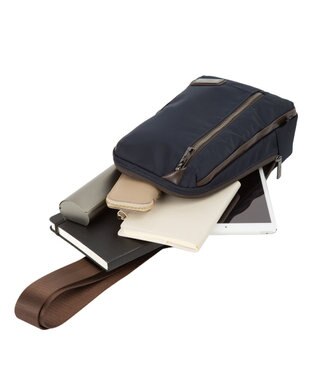 ACE BAGS & LUGGAGE Arcapel バネオ ボディバッグ 68831 アルカペル ネイビー