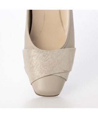 Riz raffinee <Riz raffinee>【3E】スクエアトゥパンプス ライトベージュ