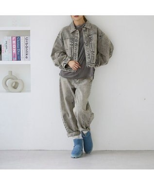 MODE ET JACOMO <carino>本革ムートンショートブーツ ライトブルー