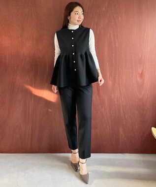 UNFILO beauty warm テーパードパンツ ブラック