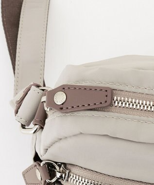 Y'SACCS ポリエステルツイル ポシェット グレージュ