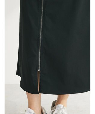 Green Parks フロントＺＩＰセミフレアスカート Black