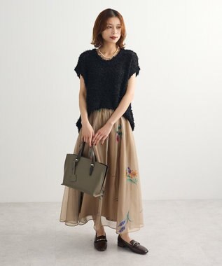 Green Parks ・ＳＵＧＡＲ　ＳＰＯＯＮ　フラワーｐｔシアーフレアスカート Gray Beige