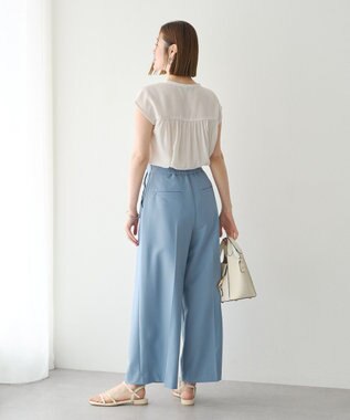 YECCA VECCA <<接触冷感>>フレンチスリーブギャザーブラウス Off White