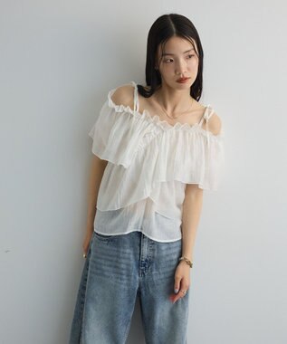 Green Parks マルチＷＡＹオフショルフリルブラウス Off White