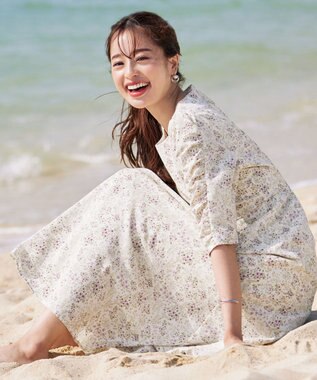 Tiaclasse L 【洗える】ギャザースリーブ花柄ワンピース オフホワイト