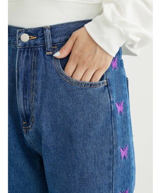 Green Parks ・Ｄｏｕｂｌｅ　Ｆｌａｇｓ　チョウチョ刺繍フレアデニム Light Indigo