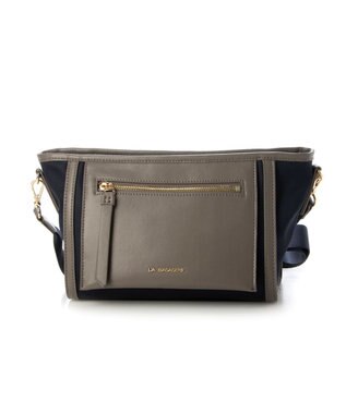 LA BAGAGERIE リサイクルレザー　フラップショルダー