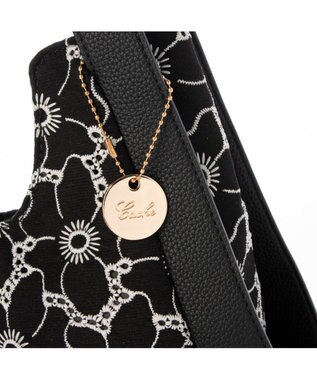 UNBILLION カシュカシュ cachecache / 刺繍生地トートバッグ ブラック