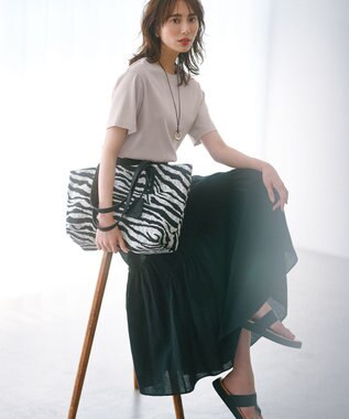 23区 S 【一部店舗限定/接触冷感】ベーシック IT TEE グレージュ系