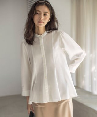 組曲 リヨセルシャーティングペプラム ブラウス アイボリー系