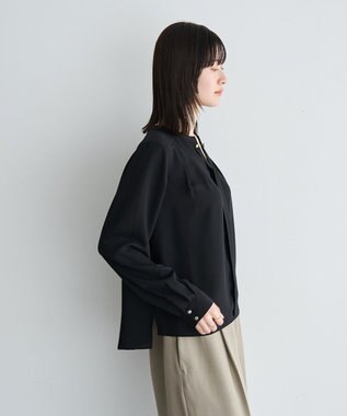 YECCA VECCA アクセサリー付きブラウス Black