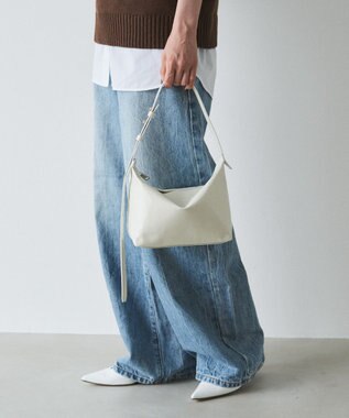 russet エナメルワンショルダーバッグ(CE-1635) OffWhite