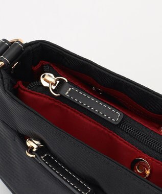 LA BAGAGERIE ポリエステルキャンバス　タックポシェット ブラック