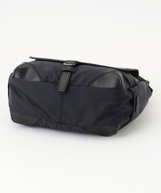 Y'SACCS ミリタリーフラップミニショルダー ブラック