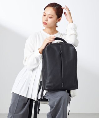 Y'SACCS 【MADE IN JAPAN】　WELLBA　人間工学バックパック　Mサイズ ブラック