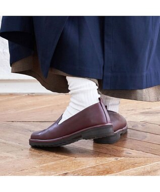 ing <ing>【サスティナブル】ボリュームソールスリッポンシューズ レッド