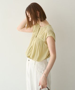 YECCA VECCA <<接触冷感>>フレンチスリーブギャザーブラウス Yellow