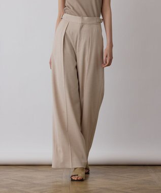 GRACE CONTINENTAL スラブストレッチタックパンツ ベージュ