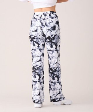 Chacott モノクロプリントブーツカットパンツ ブラックＰＴ