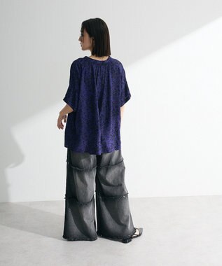Green Parks 【WEB限定】アソート柄さらっとレーヨンブラウスⅡ Flower Black