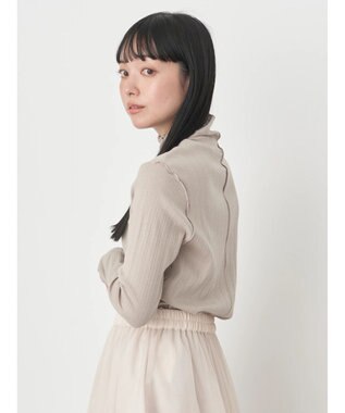 earth music&ecology ランダムリブタートルネックプルオーバー Beige