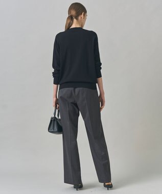 ICB 【洗える】マットヴィスコースポリエステル ブロッキングニット ブラック×ネイビー系